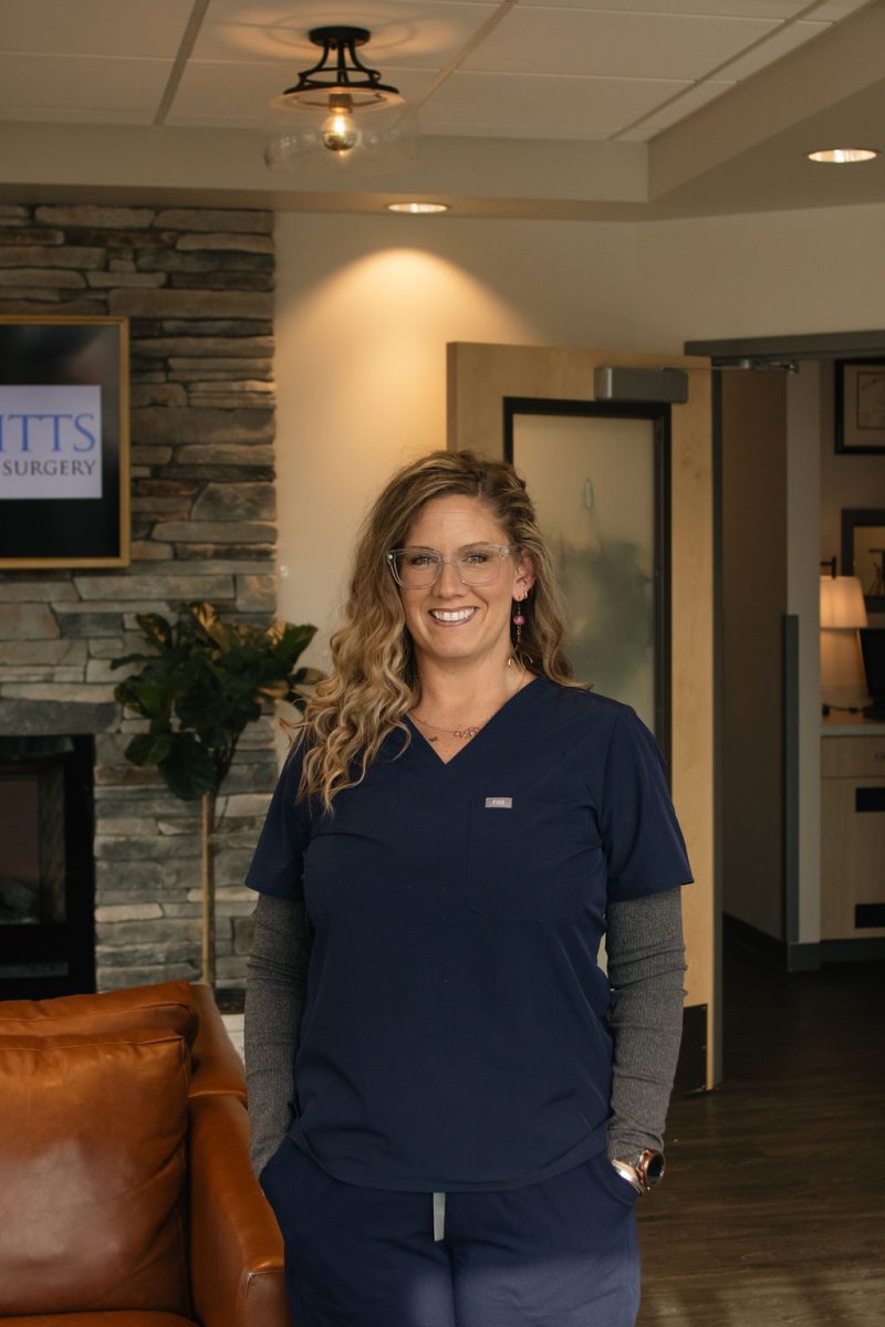 Rochelle, Front Office Coordinator